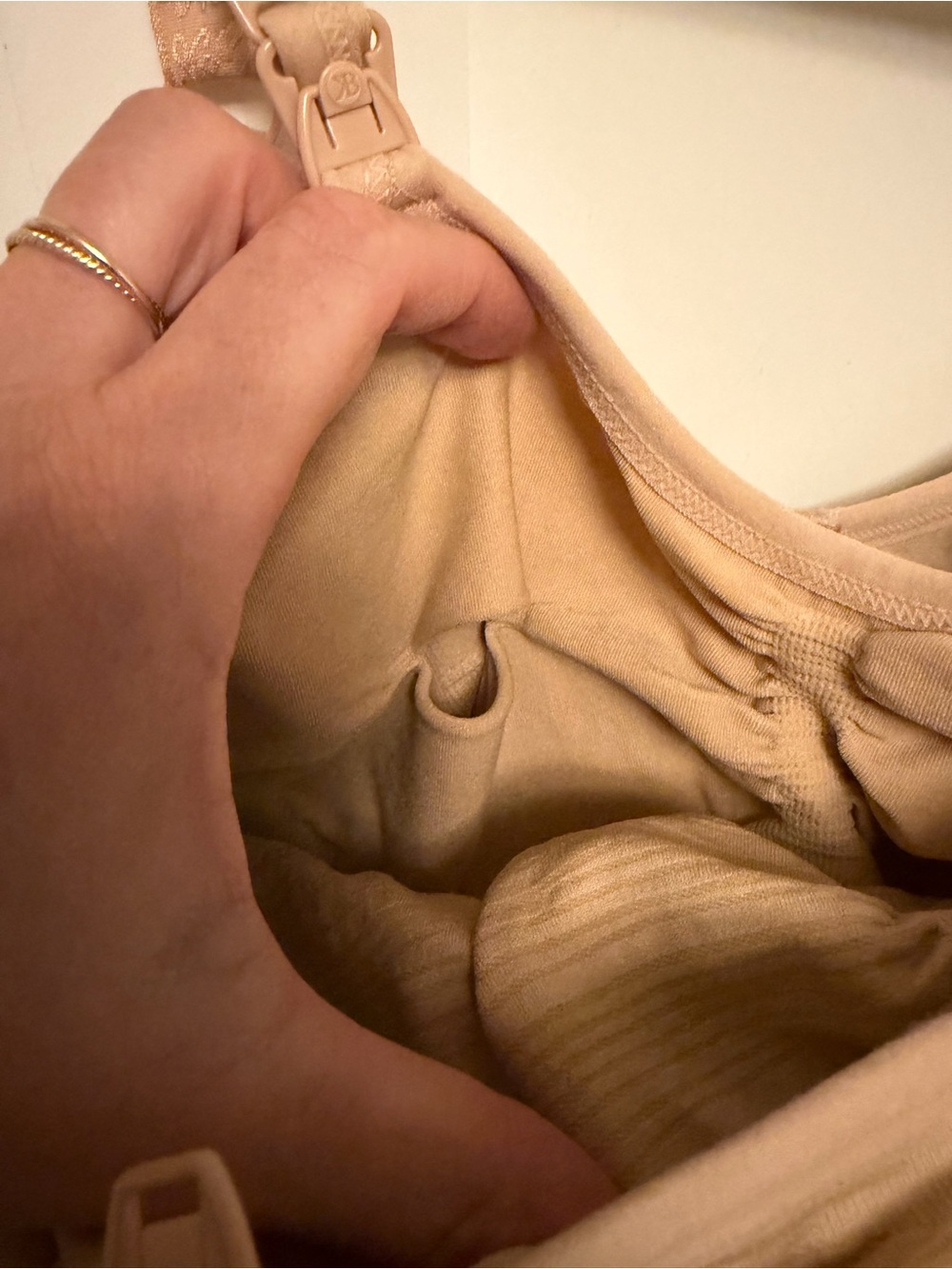 Kindred Bravely Sublime Hands-Free Pumping & Nursing Bra Size Large Beige - Picture 8 of 9
